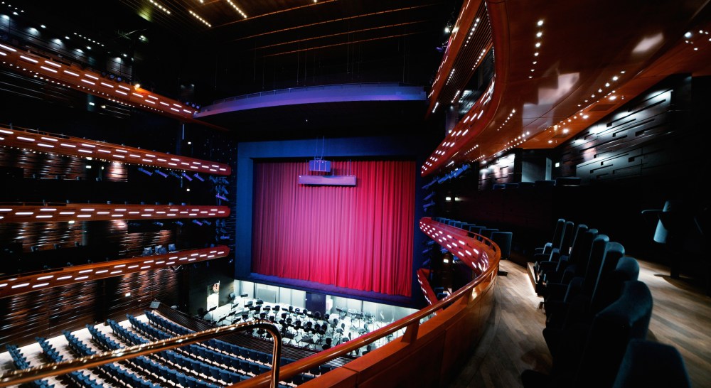 110W1313-Det-kongelige-Teater-Operaen-Foto_Lars-Schmidt