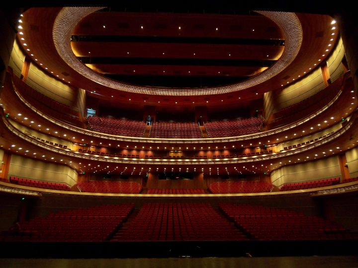 NationalGrandTheatre_08_L