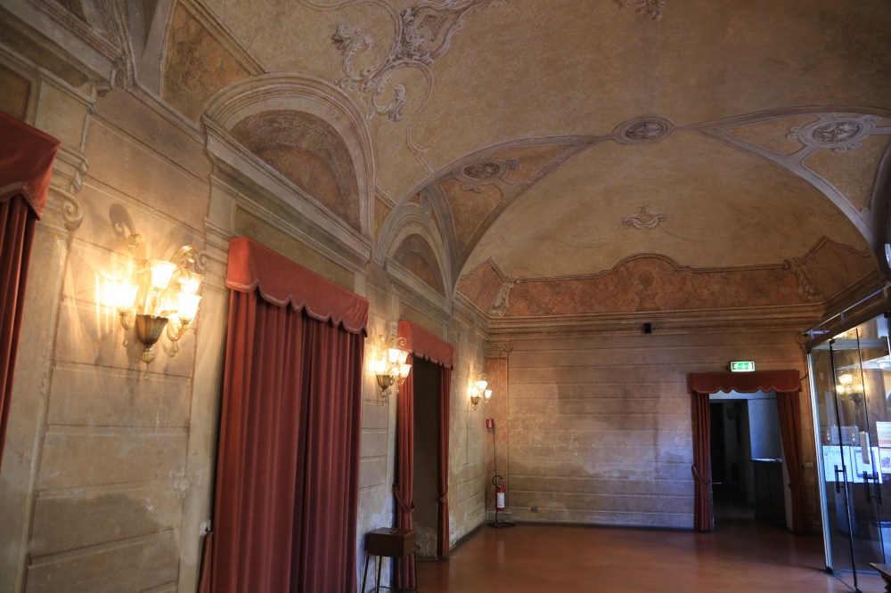 Teatro_Bibiena_20120928-8