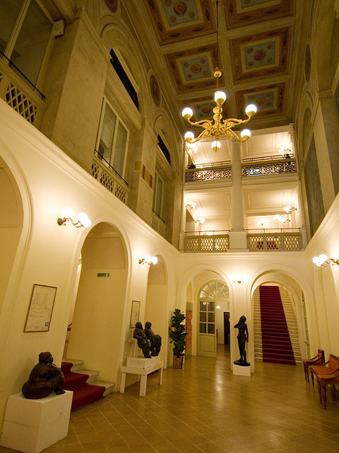 Teatro-della-Fortuna-Foyer-interno-2