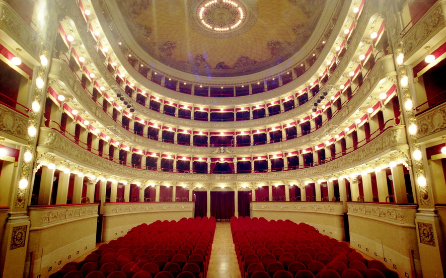 Sala_Teatro_Alfieri_di_Asti
