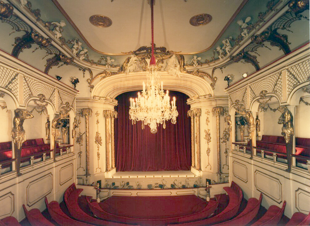7_schlosstheater_neues_palais